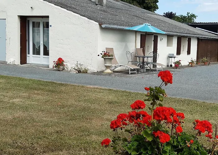 Сasa de vacaciones De La Seugne Pres De Jonzac Clion (Charente-Maritime)