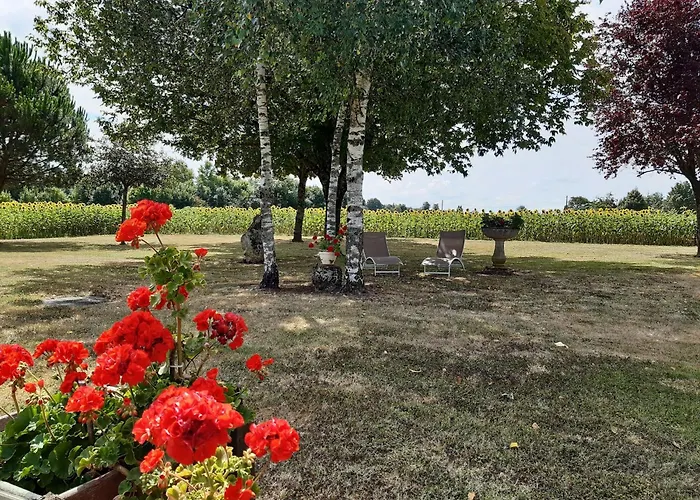 De La Seugne Pres De Jonzac Clion (Charente-Maritime)