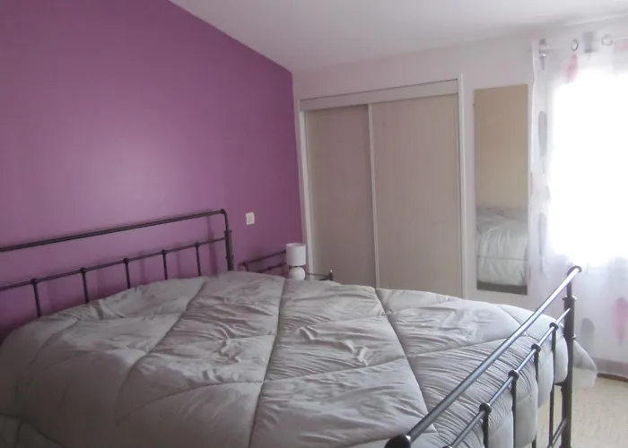 Сasa de vacaciones De La Seugne Pres De Jonzac Clion (Charente-Maritime)